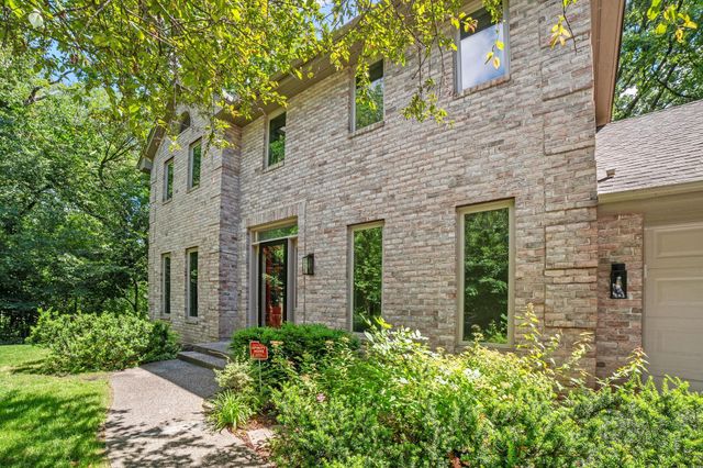 17711 Creek Ridge Pass, Minnetonka, MN 55345