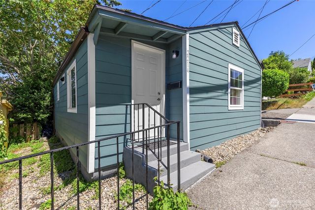 2212 15th Street, Bremerton, WA 98312