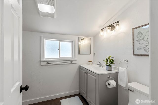 2212 15th Street, Bremerton, WA 98312
