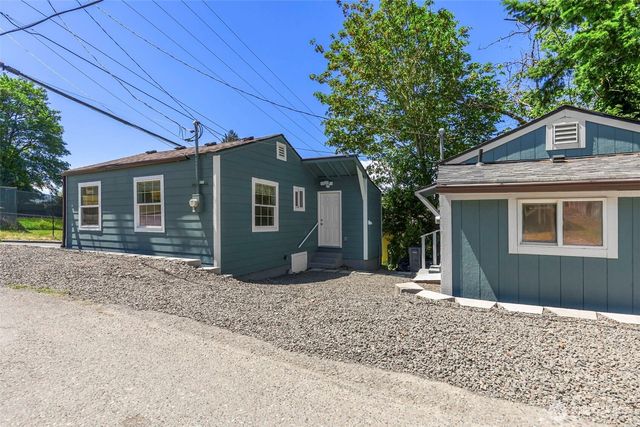 2212 15th Street, Bremerton, WA 98312