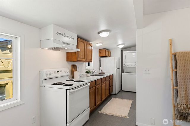 2212 15th Street, Bremerton, WA 98312