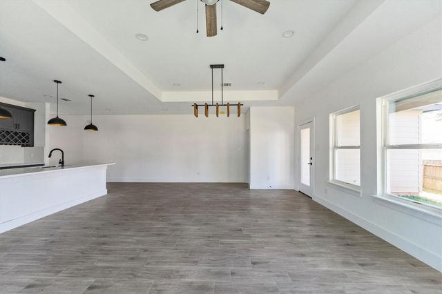 11843 Briarwood Lane, Montgomery, TX 77356