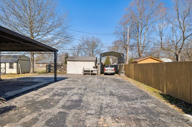 102 Experiment Ln, Columbia, TN 38401