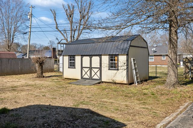 102 Experiment Ln, Columbia, TN 38401