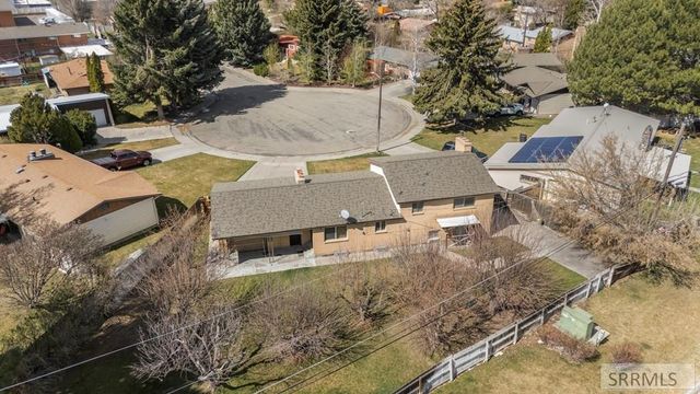 1920 Riviera Circle, Idaho Falls, ID 83404