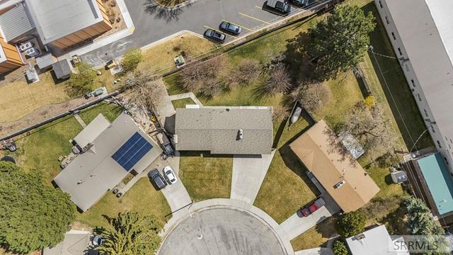 1920 Riviera Circle, Idaho Falls, ID 83404