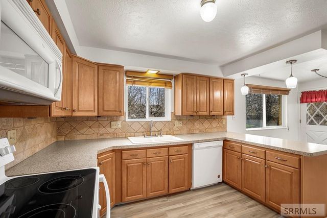 1920 Riviera Circle, Idaho Falls, ID 83404