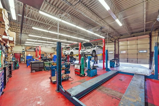 9952 S Halsted Street, Chicago, IL 60628