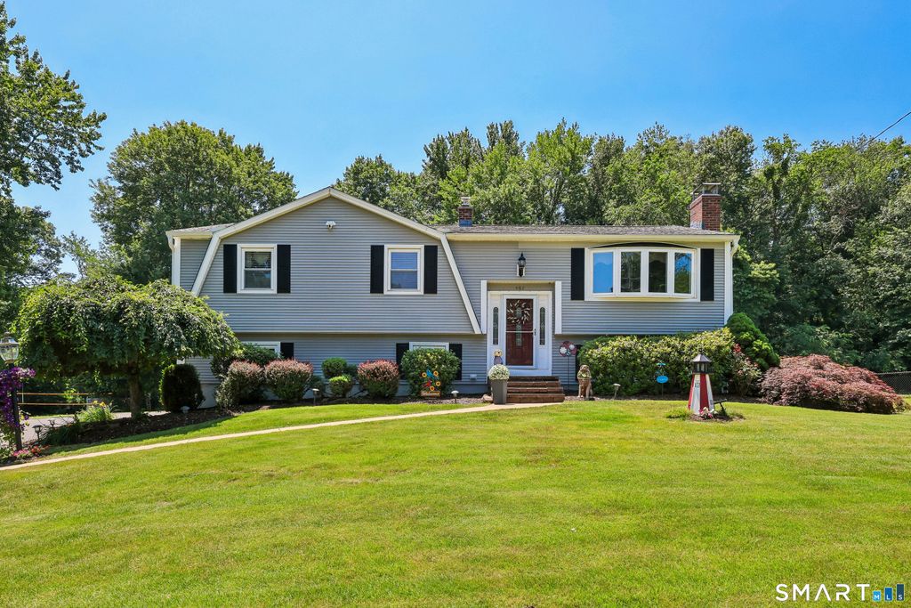 407 Curtiss Street, Southington, CT 06489
