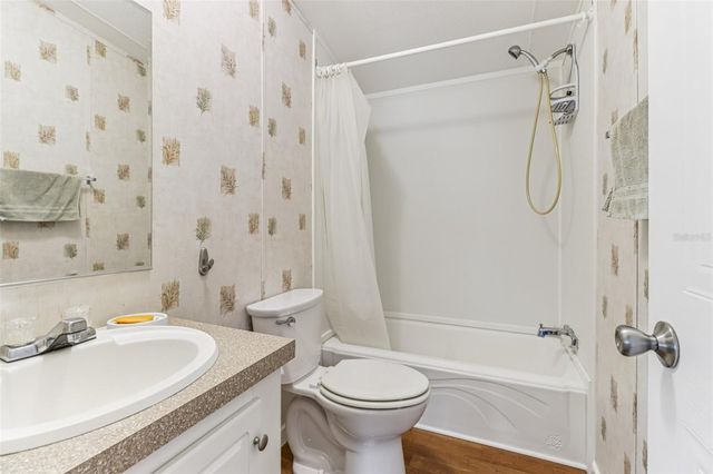 16180 NE 2ND LOOP, Silver Springs, FL 34488