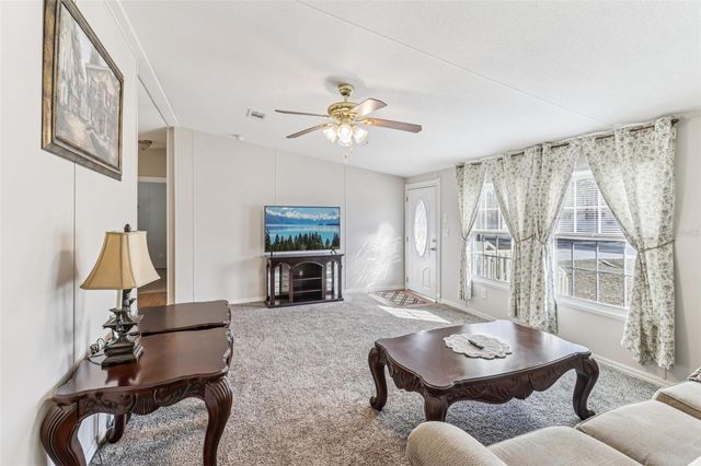 16180 NE 2ND LOOP, Silver Springs, FL 34488