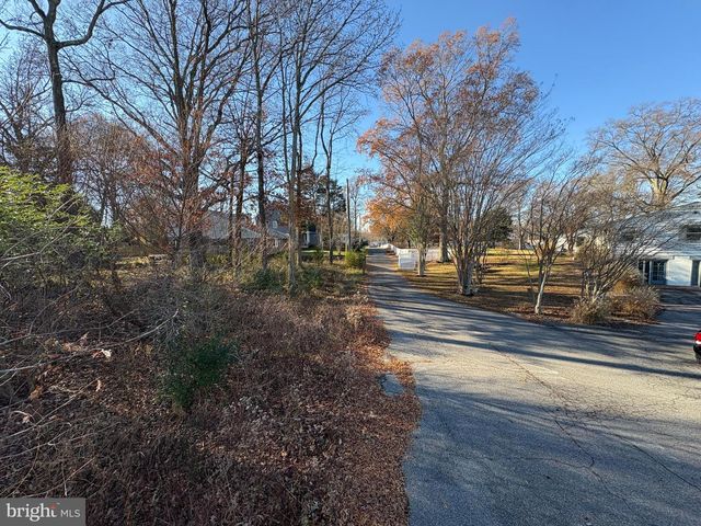 1055 OLD TURKEY POINT RD, Edgewater, MD 21037