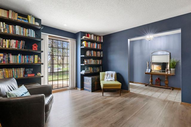 1700 Atwater Path, Inver Grove Heights, MN 55077