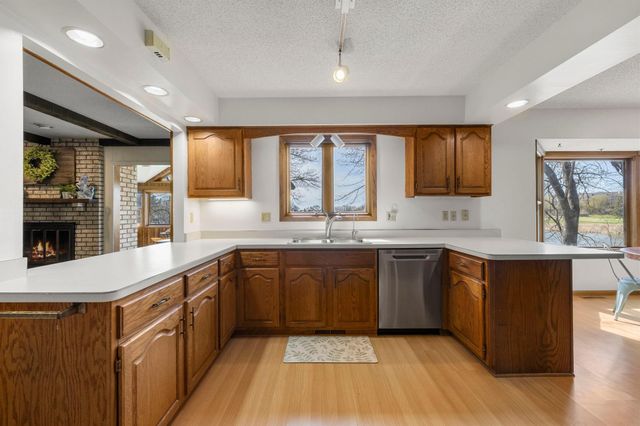 1700 Atwater Path, Inver Grove Heights, MN 55077