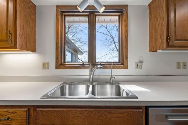 1700 Atwater Path, Inver Grove Heights, MN 55077