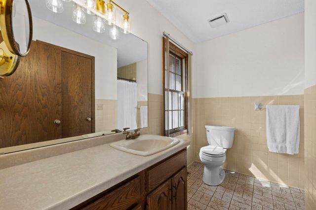 1700 Atwater Path, Inver Grove Heights, MN 55077