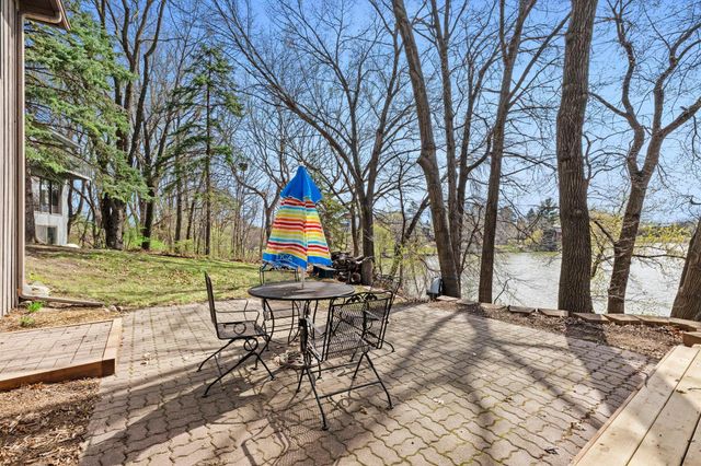 1700 Atwater Path, Inver Grove Heights, MN 55077