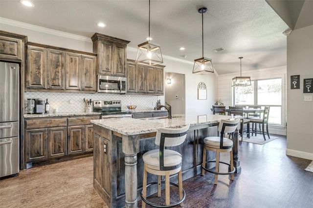 260 Wilson Bend Road, Millsap, TX 76066