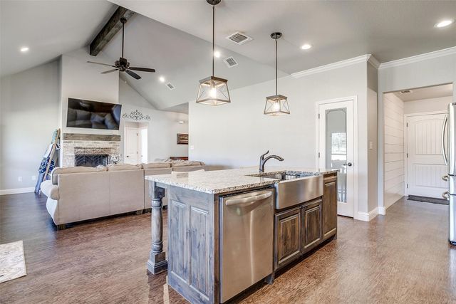 260 Wilson Bend Road, Millsap, TX 76066