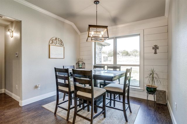 260 Wilson Bend Road, Millsap, TX 76066