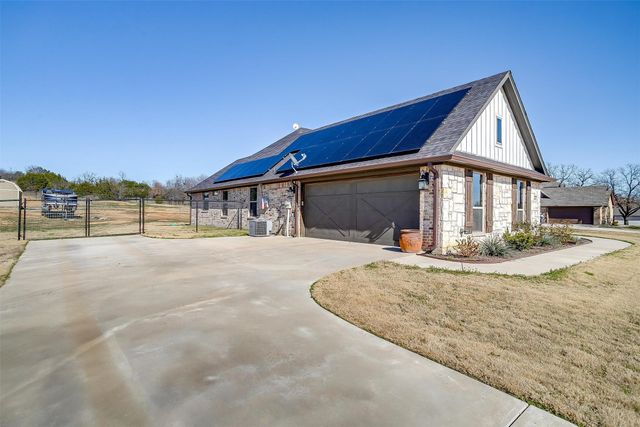 260 Wilson Bend Road, Millsap, TX 76066