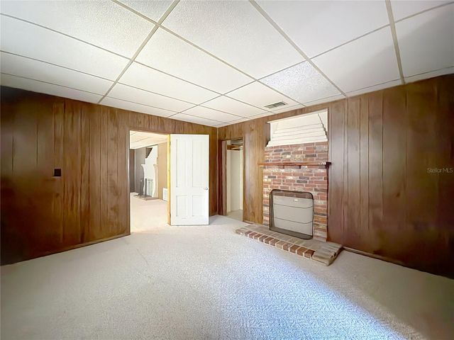 113 ROSEMARY AVENUE, Lady Lake, FL 32159