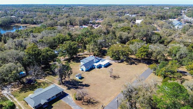 113 ROSEMARY AVENUE, Lady Lake, FL 32159