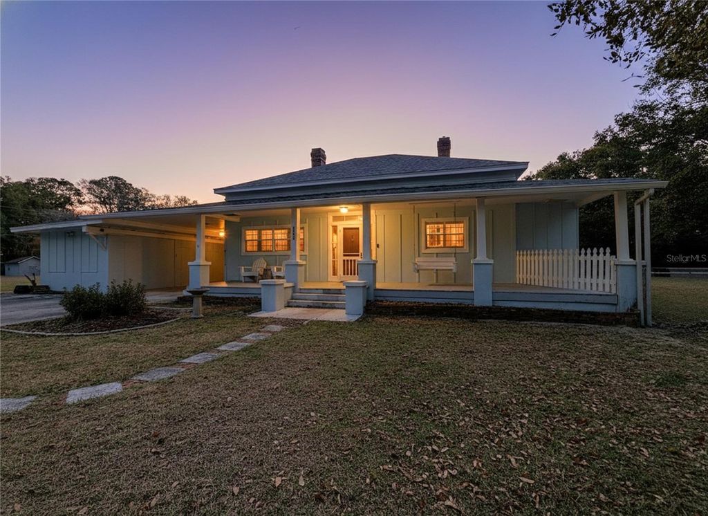 113 ROSEMARY AVENUE, Lady Lake, FL 32159