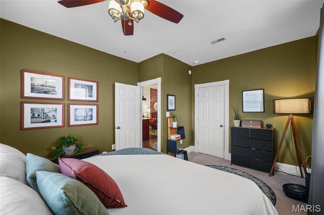 2103 Allen Avenue B, St Louis, MO 63104