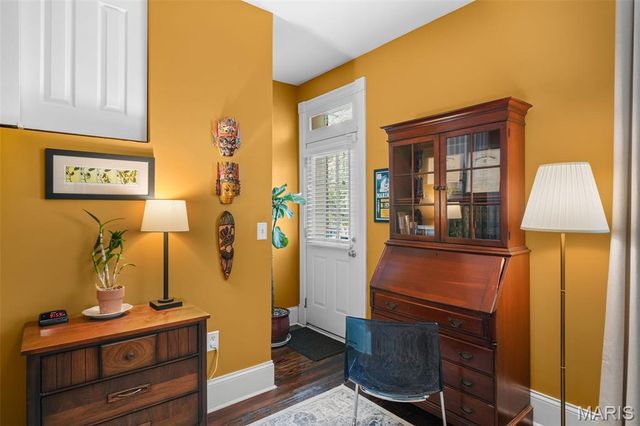 2103 Allen Avenue B, St Louis, MO 63104