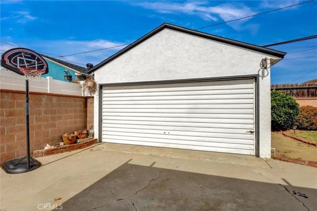 4238 Deeboyar Ave, Lakewood, CA 90712
