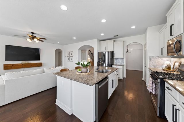 3531 Sunlight Springs Street, Richmond, TX 77406