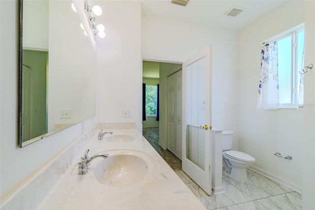 5915 NW 18TH PLACE, Ocala, FL 34482