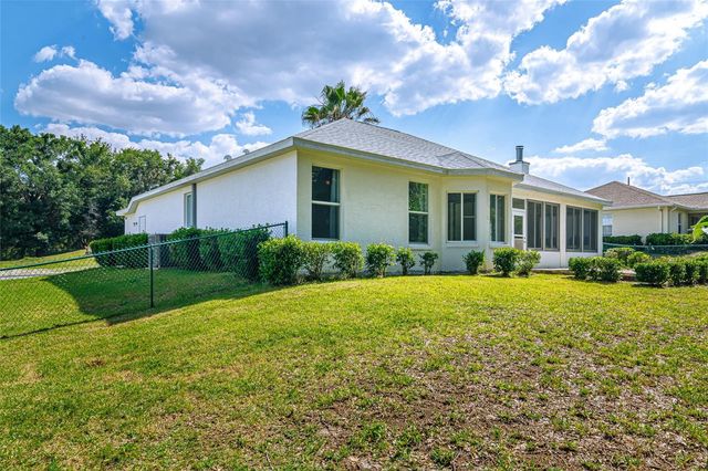 5915 NW 18TH PLACE, Ocala, FL 34482