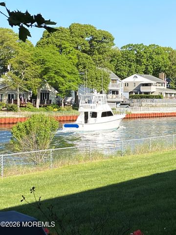 1641 Elm Avenue 2, Point Pleasant, NJ 08742