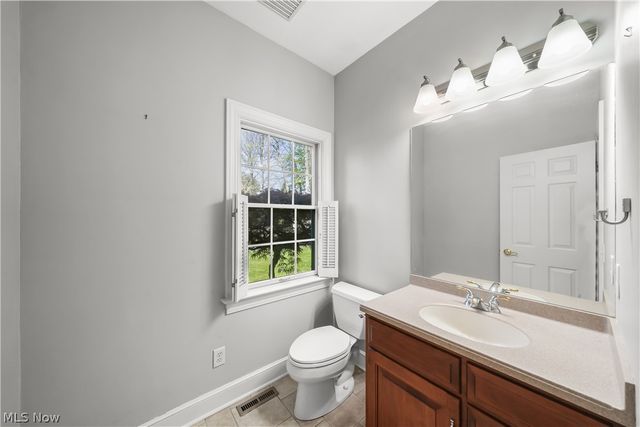 875 Cascades Drive, Aurora, OH 44202