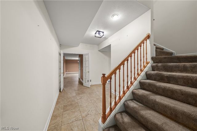 875 Cascades Drive, Aurora, OH 44202