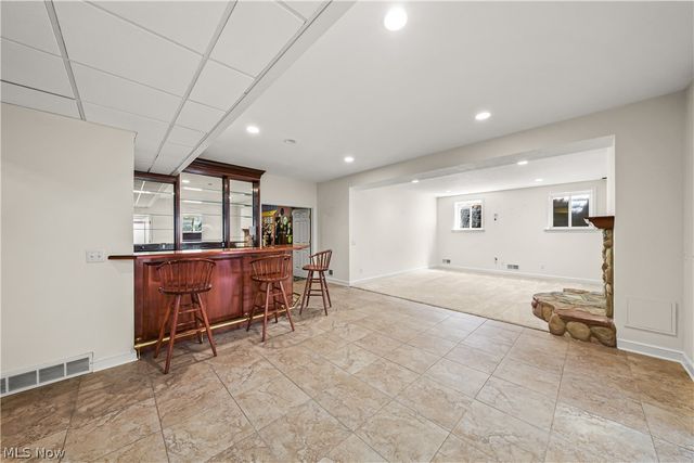 875 Cascades Drive, Aurora, OH 44202