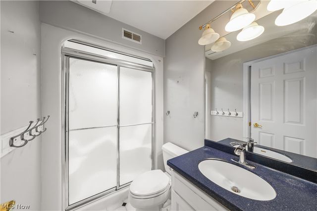 875 Cascades Drive, Aurora, OH 44202