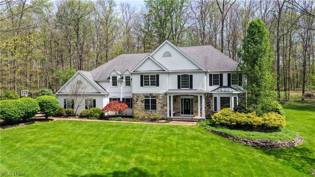 875 Cascades Drive, Aurora, OH 44202