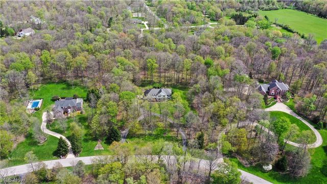 875 Cascades Drive, Aurora, OH 44202
