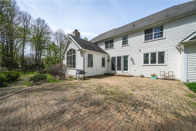 875 Cascades Drive, Aurora, OH 44202