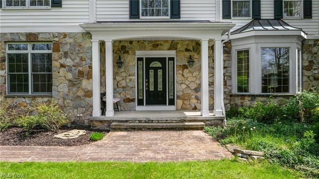 875 Cascades Drive, Aurora, OH 44202