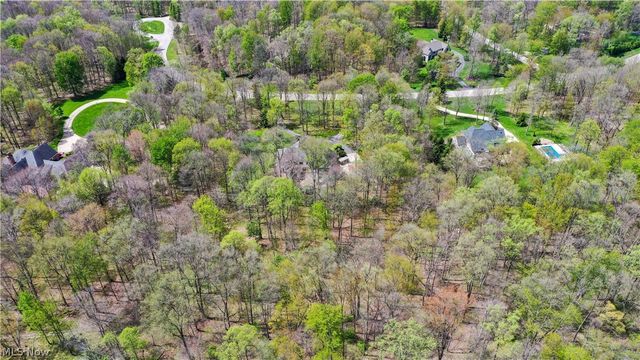 875 Cascades Drive, Aurora, OH 44202