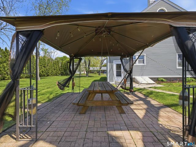 763 Ocean Avenue, New London, CT 06320