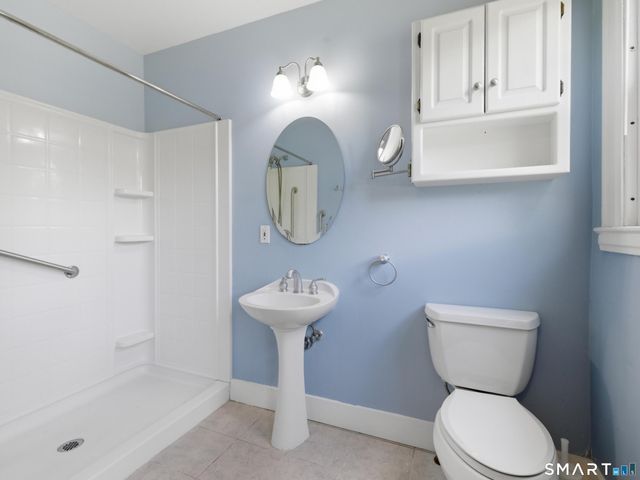 763 Ocean Avenue, New London, CT 06320