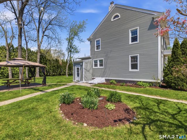 763 Ocean Avenue, New London, CT 06320