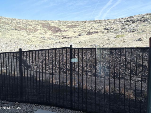 2408 Tecumseh Way, Sparks, NV 89436