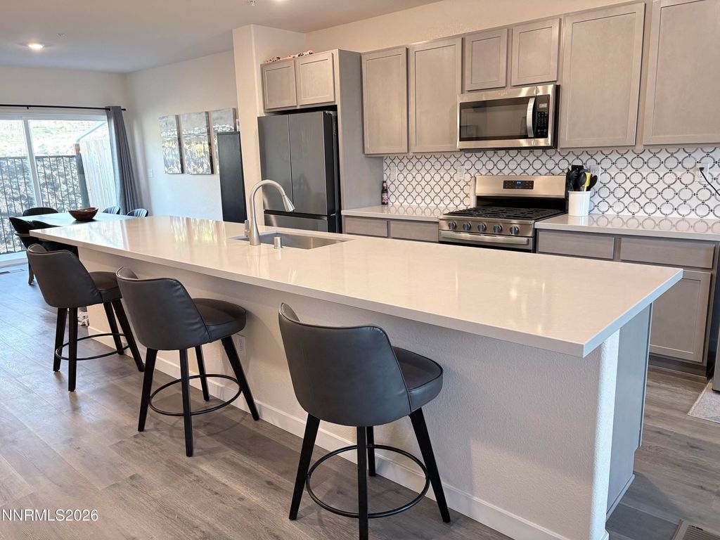 Image 16 of property listing at 2408 Tecumseh Way, Sparks, NV 89436