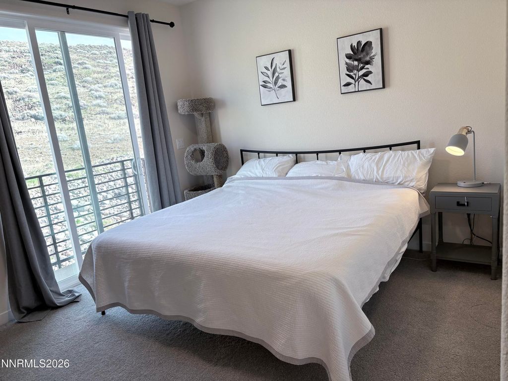 Image 27 of property listing at 2408 Tecumseh Way, Sparks, NV 89436